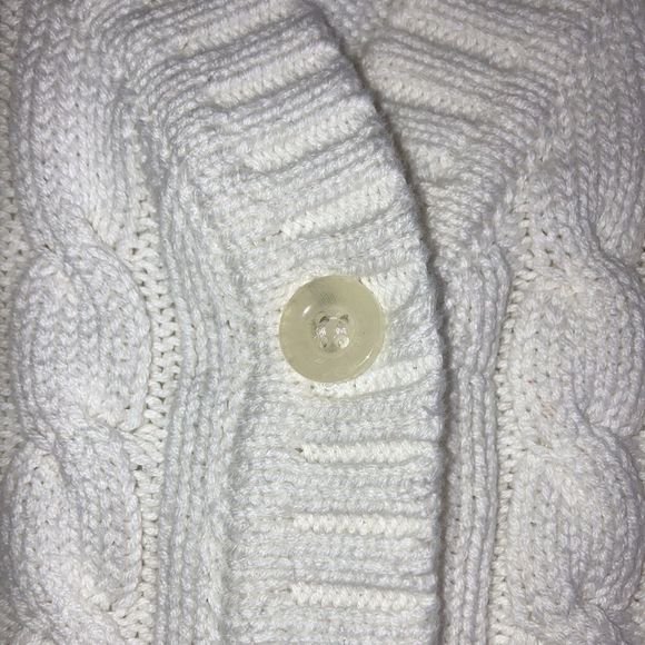 Women’s Vintage Liz Sport White Knit Vest w/ Embroidered Flowers Size Medium - Picture 9 of 11